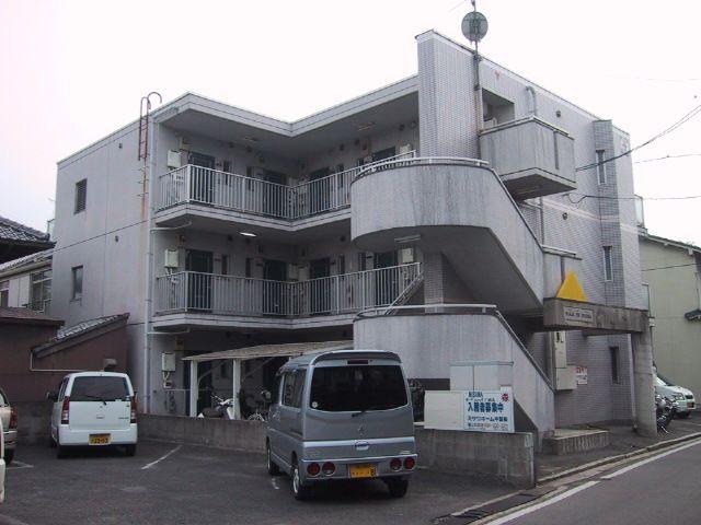 吉津町1番23号