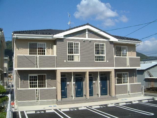 山手町6丁目9-15